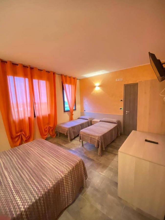 Agriturismo - B&B "La Funicolare" Francavilla Marittima Bagian luar foto