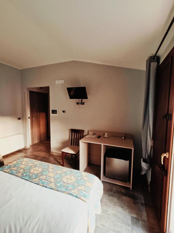 Agriturismo - B&B "La Funicolare" Francavilla Marittima Bagian luar foto