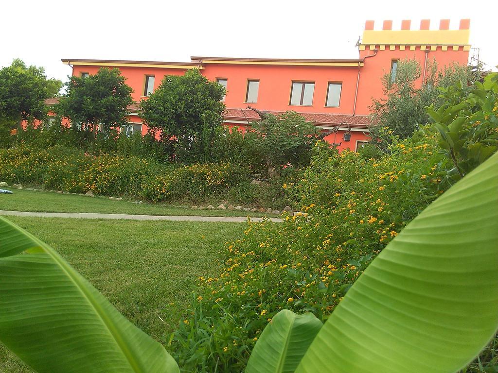 Agriturismo - B&B "La Funicolare" Francavilla Marittima Bagian luar foto
